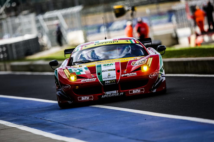Dubbele pole position voor Ferrari in Silverstone + UITSLAG